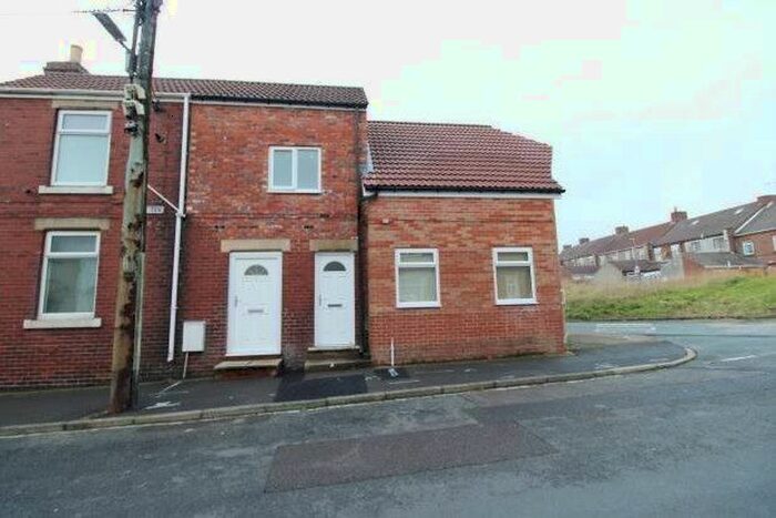 2 Bedroom Property To Rent In Dene Terrace, Durham, DH6