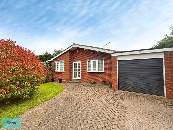 3 Bedroom Detached Bungalow For Sale In Chepstow Gardens, Cusworth, Doncaster, DN5