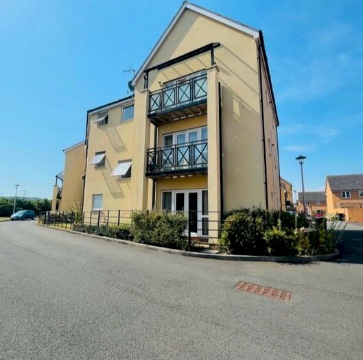 2 Bedroom Flat To Rent In Wagtail Crescent, Portishead, BS20
