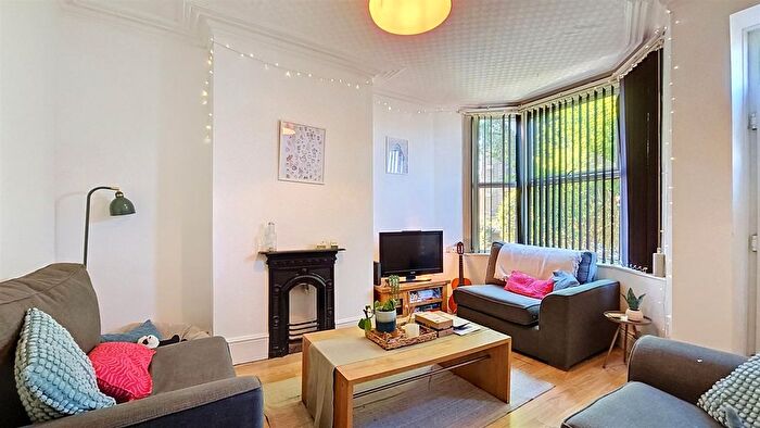 4 Bedroom Terraced House To Rent In Slinn Street, Sheffield, S10