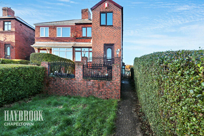 3 Bedroom Semi-Detached House For Sale In Brook Hill, Rotherham, S61
