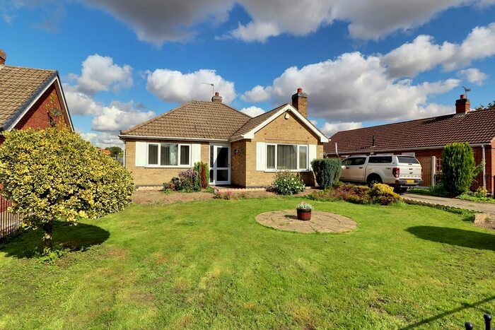 2 Bedroom Detached Bungalow For Sale In Akeferry Road, Westwoodside, Doncaster, DN9