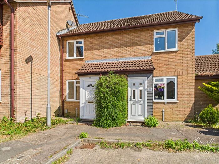 1 Bedroom Terraced House For Sale In Longlands Court, Winslow, MK18