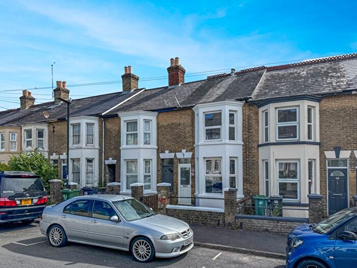 3 Bedroom Terraced House To Rent In Pelham Road, Cowes, PO31