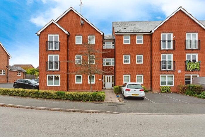 2 Bedroom Flat For Sale In Vine Lane, Birmingham, West Midlands, B27