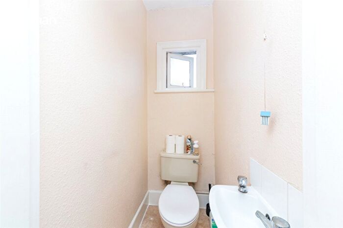 4 Bedroom Terraced House To Rent In Bernard Road, Brighton, BN2