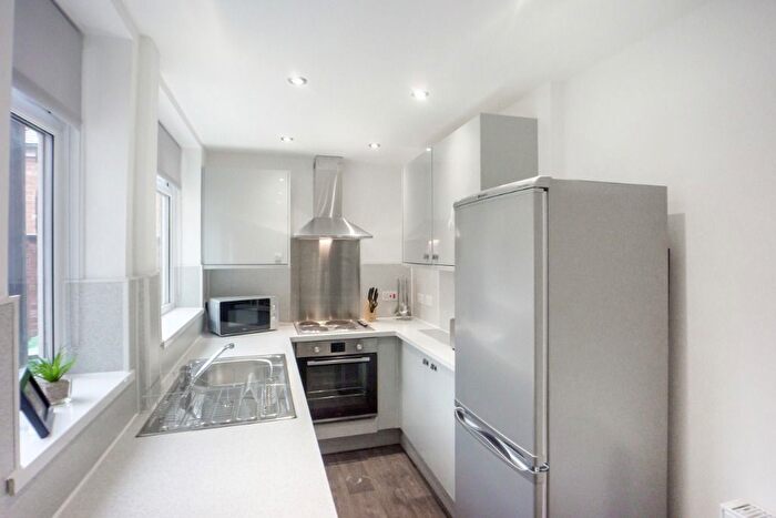 4 Bedroom Terraced House To Rent In Tudor Grove, Nottingham, Nottinghamshire, NG1