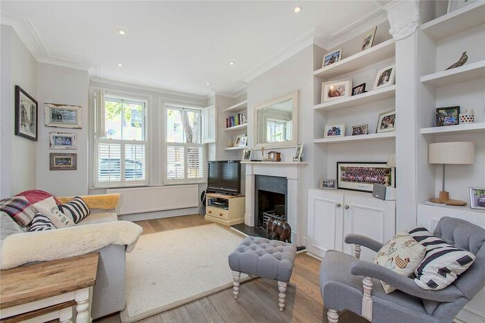 4 Bedroom Terraced House For Sale In Stephendale Road, Fulham, London, SW6