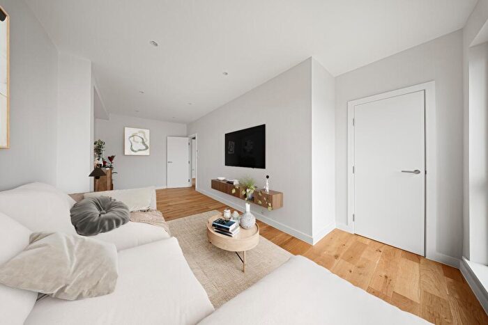 3 Bedroom Terraced House For Sale In Goldsmith Mews, Gravesend, Kent, DA12