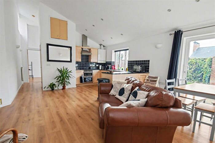 2 Bedroom Semi-Detached Bungalow To Rent In Fredericks Close, Tattingstone, Ipswich, IP9