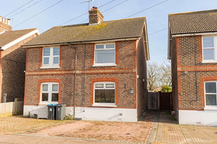 2 Bedroom Semi-Detached House For Sale In Hathersham Close, Smallfield, RH6