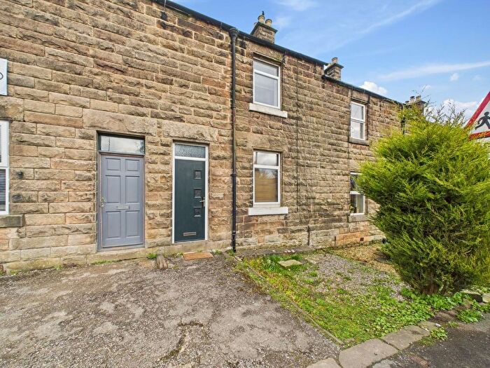 2 Bedroom Cottage For Sale In Upper Lumsdale, Matlock, DE4