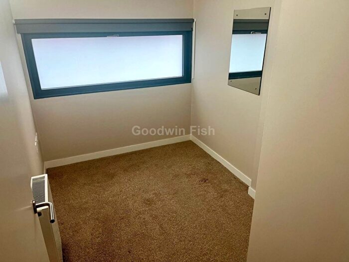 2 Bedroom Flat To Rent In Woodfield Road, Altrincham, WA14