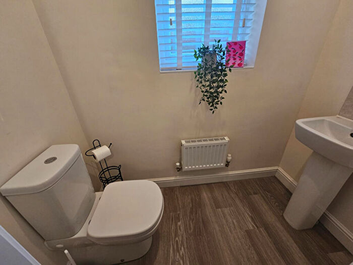 4 Bedroom Detached House For Sale In The Ridings, Longridge, PR3