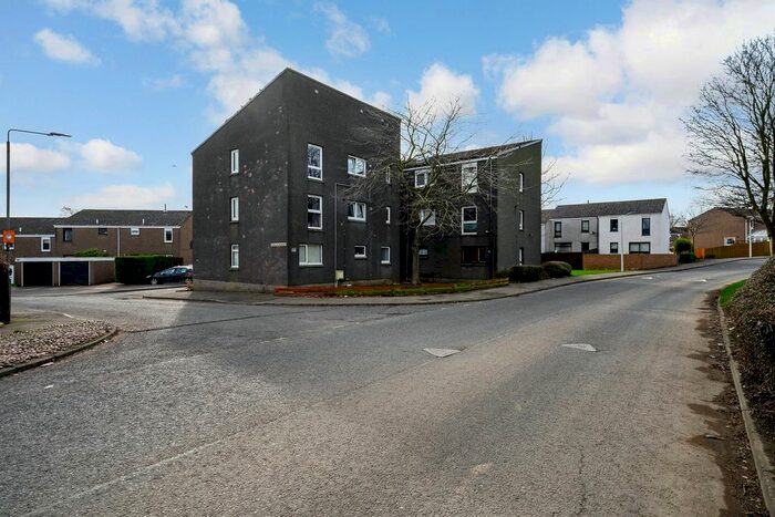 1 Bedroom Flat For Sale In Glen Isla Road, Kirkcaldy, KY2
