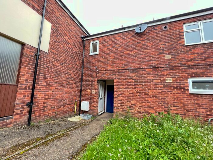 1 Bedroom Flat To Rent In Long Banks, Harlow, CM18
