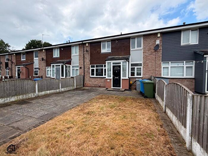 3 Bedroom Terraced House To Rent In Thirsk Avenue, Sale, M33