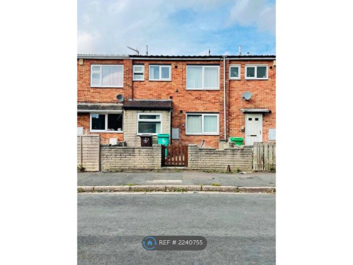 3 Bedroom Terraced House To Rent In Newmarket Road, Nottingham, NG6