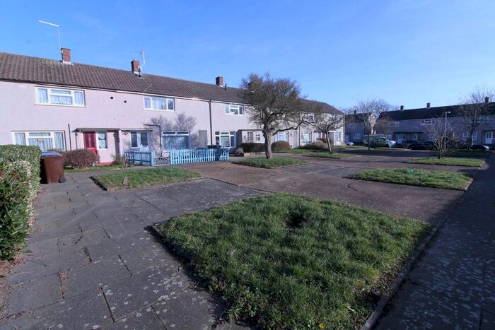 2 Bedroom Property To Rent In Long Ley, Harlow, CM20