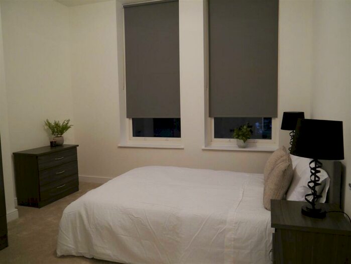 2 Bedroom Apartment To Rent In Park Terrace, Liverpool, Merseyside, L22