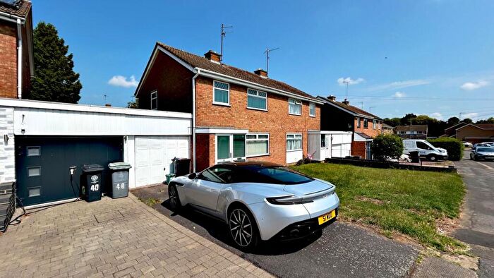 3 Bedroom House To Rent In Ashby Drive, Rushden, NN10