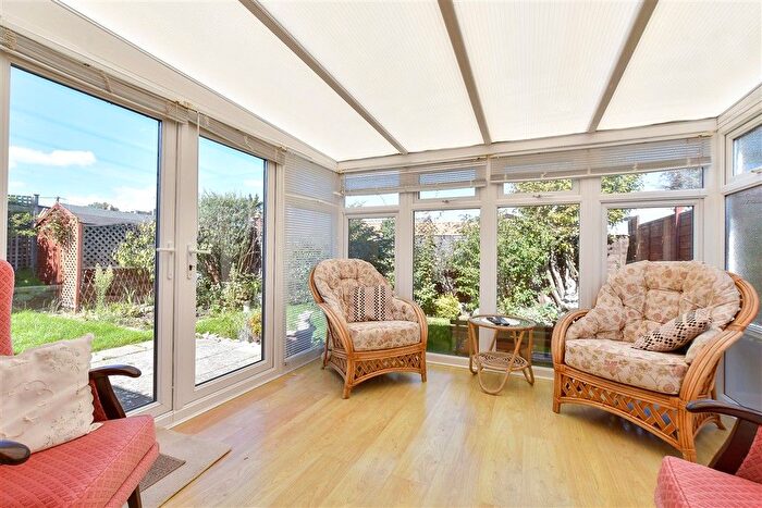 3 Bedroom Detached Bungalow For Sale In Ronstan Gardens, Freshwater, Isle Of Wight, PO40