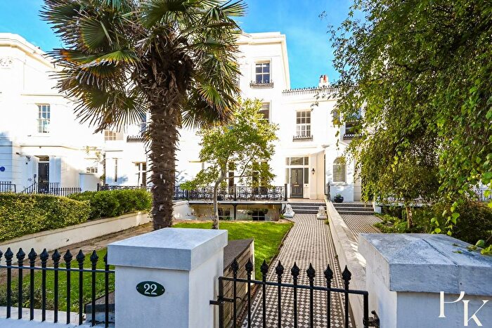 2 Bedroom Flat To Rent In Montpelier Crescent, Brighton, BN1