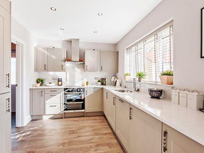 5 Bedroom Detached House For Sale In Passage Road, Bristol, BS10