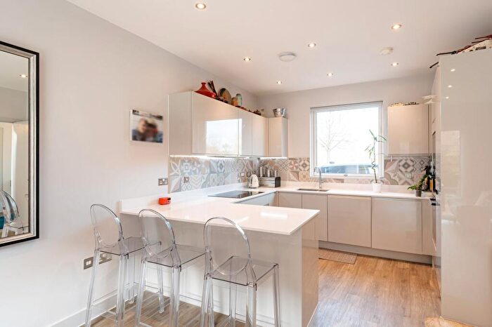 4 Bedroom Terraced House For Sale In Barton Fields Road, Headington, OX3