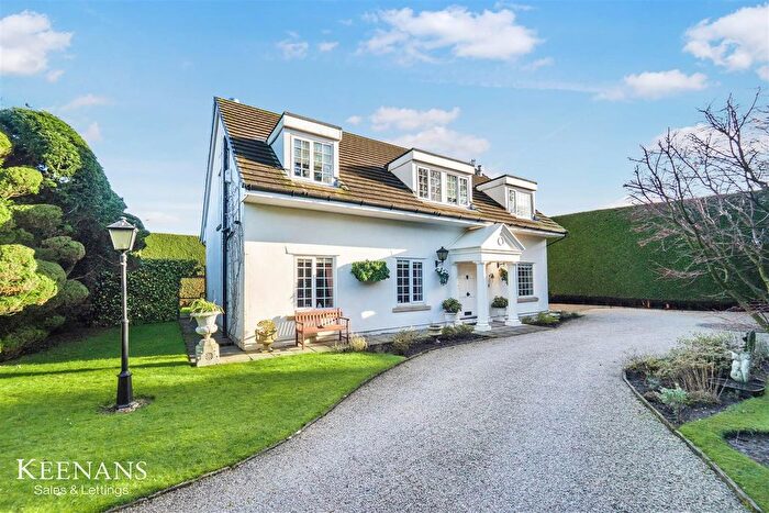 4 Bedroom Detached House For Sale In Allsprings Close, Great Harwood, Blackburn, BB6