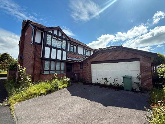 4 Bedroom Detached House For Sale In Selby Close, St. Helens, Merseyside, WA10
