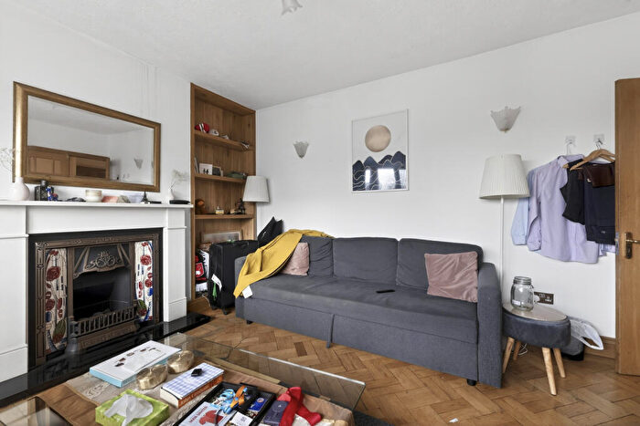 1 Bedroom Apartment To Rent In Abercorn Place, London, NW8