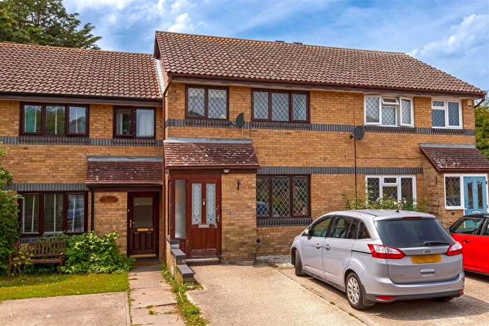 3 Bedroom Terraced House For Sale In Highclere Way, Worthing, BN13