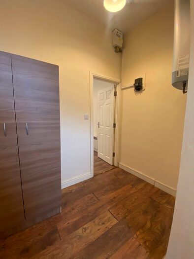 1 Bedroom Flat To Rent In Willesden High Road, London, NW10