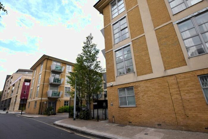 1 Bedroom Flat To Rent In The Grange, London, SE1