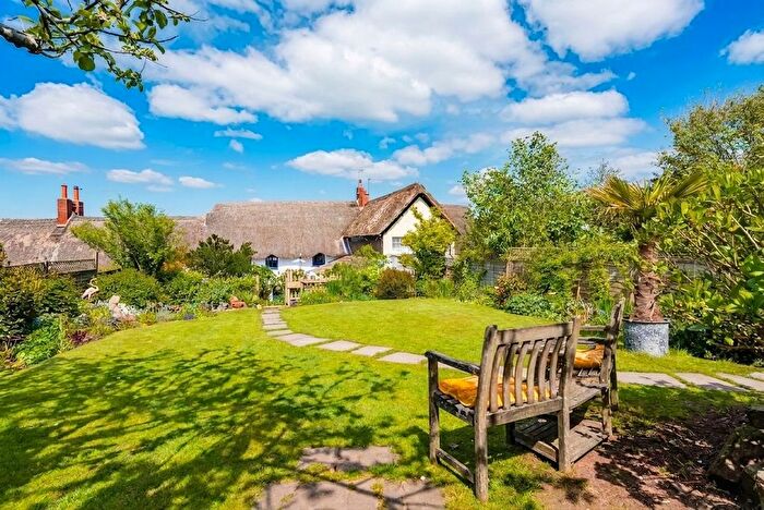 3 Bedroom Property For Sale In Bow, Crediton, EX17