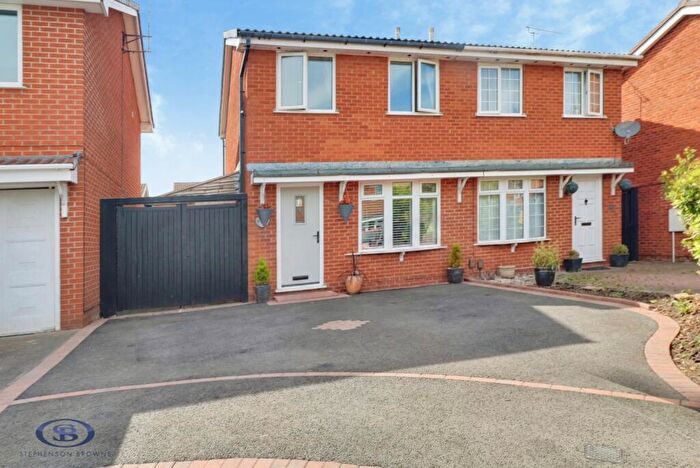 2 Bedroom Semi-Detached House For Sale In Padstow Close, Crewe, CW1