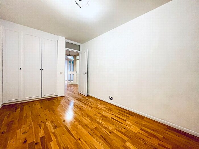 2 Bedroom Flat To Rent In Westmeath House, Brook Road, Dollis Hill, NW2