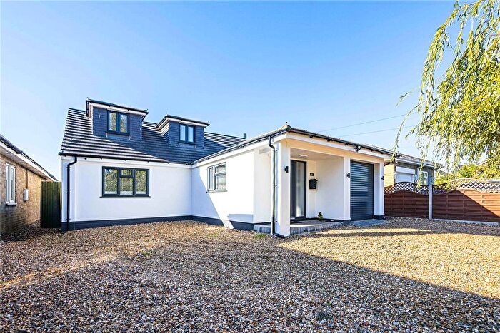 4 Bedroom Detached House For Sale In Common Road, Kensworth, Central Bedfordshire, LU6