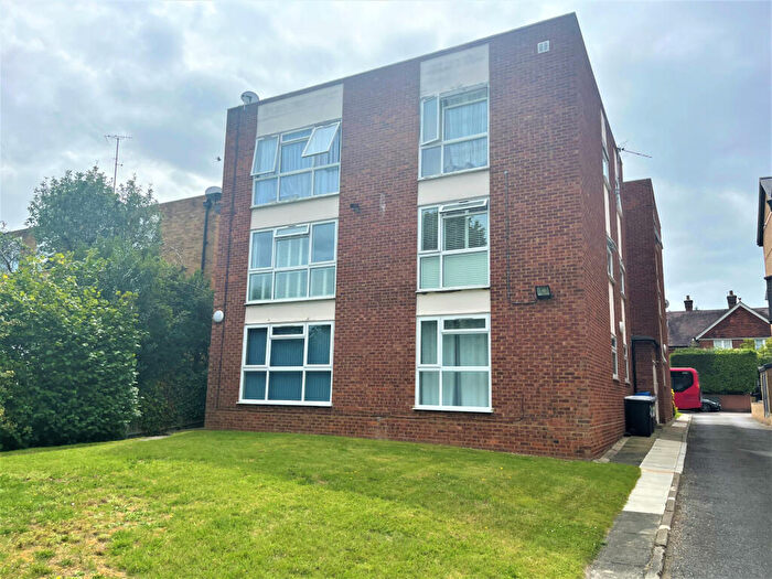 2 Bedroom Apartment To Rent In Granville Road, Sidcup, Kent, DA14