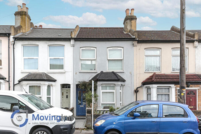 5 Bedroom Terraced House For Sale In Parchmore Road, Thornton Heath, CR7