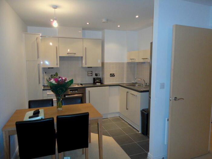 1 Bedroom Flat To Rent In Prince Regent Road, Hounslow, TW3