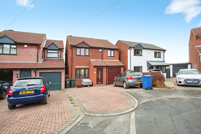 3 Bedroom Detached House For Sale In Windsor Drive, Mexborough, S64
