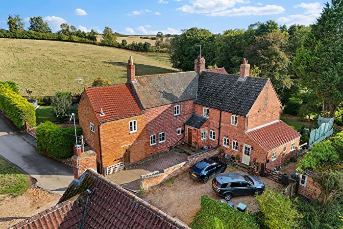 4 Bedroom Cottage For Sale In Woodwell, Woodford, Kettering, NN14