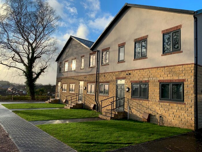 3 Bedroom Town House To Rent In Housley Manor, Housley Lane, Chapeltown, S35