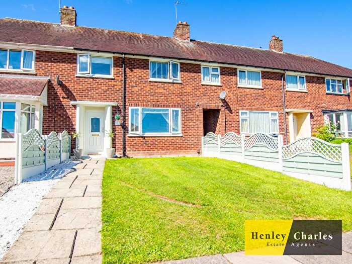 3 Bedroom Terraced House For Sale In Ogley Drive, Sutton Coldfield, Birmingham, B75