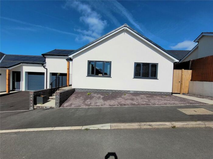 2 Bedroom Bungalow For Sale In Fron Deg, Rhostryfan, Caernarfon, Gwynedd, LL54