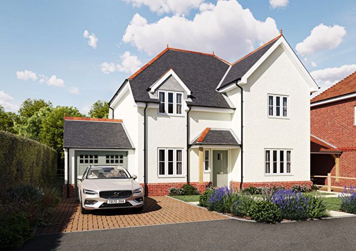4 Bedroom Detached House For Sale In Sumners Fields, Barns Green, RH13