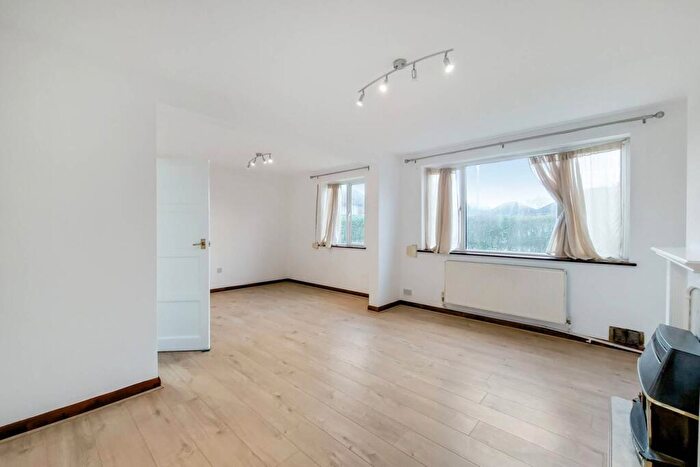 3 Bedroom Semi Detached House To Rent In Charlbury Avenue, Stanmore, HA7