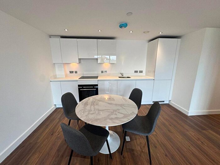 2 Bedroom Apartment To Rent In The Grand Exchange, Market Street, Bracknell, Berkshire, RG12